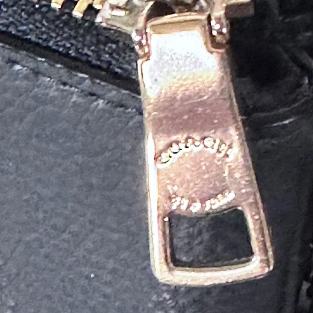 EUC Coach Double Zip Wallet/Wristlet in the color Midnight.